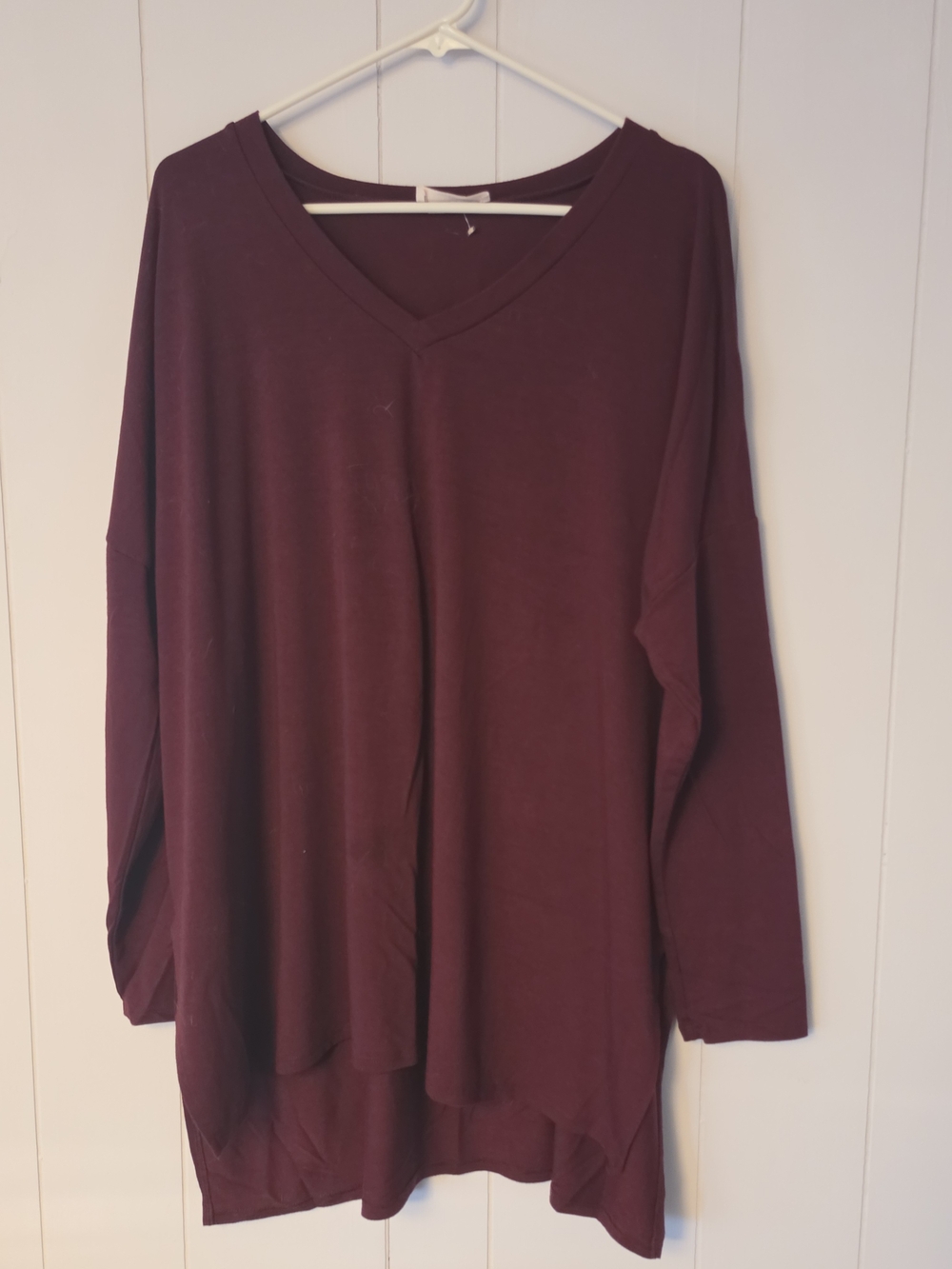 Zenana Outfitters V-Neck Long Sleeve Tunic - Wine